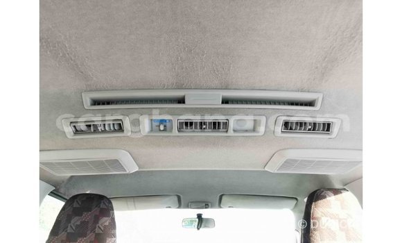 Sayi Imported Toyota Hiace White Mota in Import - Dubai a Ashanti Sayi Imported Toyota Hiace White Mota in Import - Dubai a Ashanti