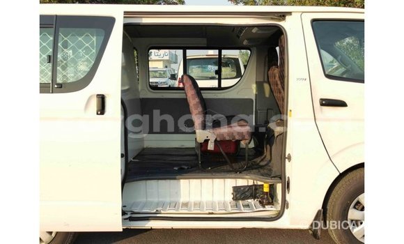 Sayi Imported Toyota Hiace White Mota in Import - Dubai a Ashanti Sayi Imported Toyota Hiace White Mota in Import - Dubai a Ashanti
