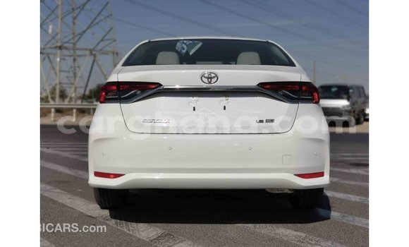 Sayi Imported Toyota Corolla White Mota in Import - Dubai a Ashanti Sayi Imported Toyota Corolla White Mota in Import - Dubai a Ashanti