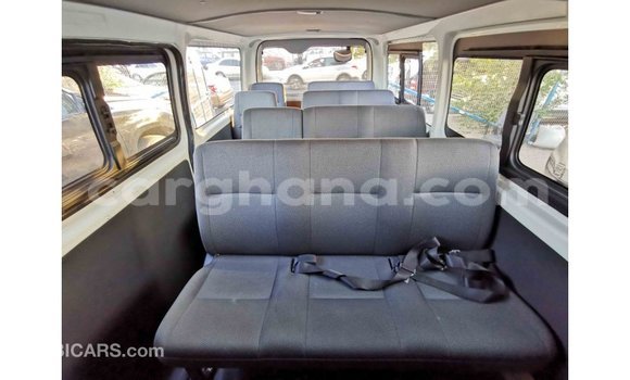 Sayi Imported Toyota Hiace White Mota in Import - Dubai a Ashanti Sayi Imported Toyota Hiace White Mota in Import - Dubai a Ashanti