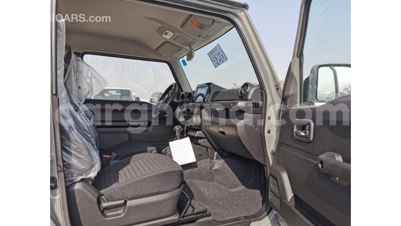 Big with watermark suzuki jimny ashanti import dubai 17740