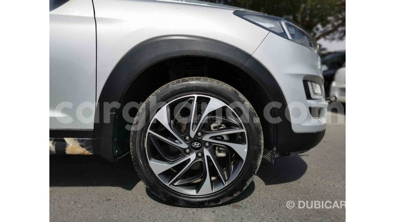 Big with watermark hyundai tucson ashanti import dubai 17744