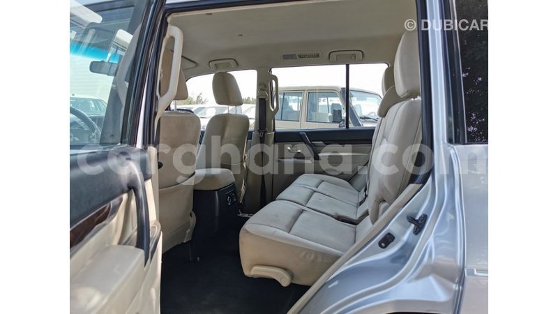 Big with watermark mitsubishi pajero ashanti import dubai 17756