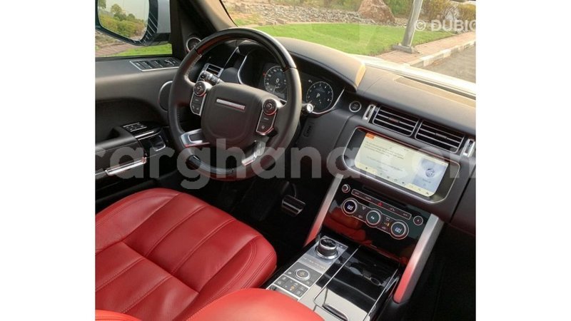 Big with watermark land rover range rover ashanti import dubai 17769