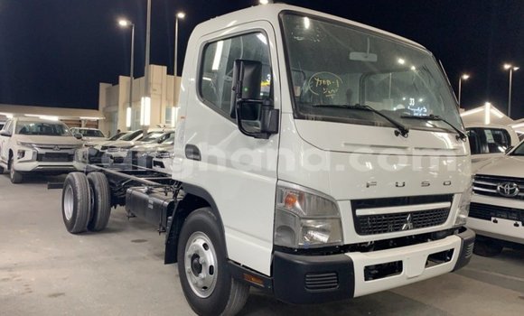 Ra Imported Mitsubishi Carisma funfun Ọkọ̀ in Import - Dubai ni Ashanti Ra Imported Mitsubishi Carisma funfun Ọkọ̀ in Import - Dubai ni Ashanti