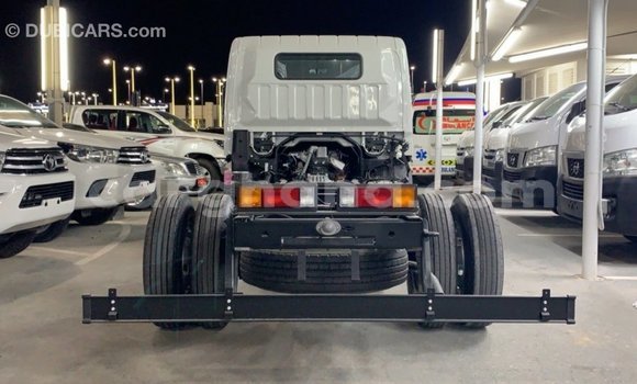 Ra Imported Mitsubishi Carisma funfun Ọkọ̀ in Import - Dubai ni Ashanti Ra Imported Mitsubishi Carisma funfun Ọkọ̀ in Import - Dubai ni Ashanti