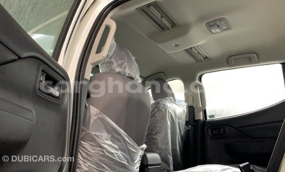 Buy Import Mitsubishi L200 White Car in Import - Dubai in Ashanti Buy Import Mitsubishi L200 White Car in Import - Dubai in Ashanti