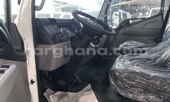 Ra Imported Mitsubishi Carisma funfun Ọkọ̀ in Import - Dubai ni Ashanti Ra Imported Mitsubishi Carisma funfun Ọkọ̀ in Import - Dubai ni Ashanti