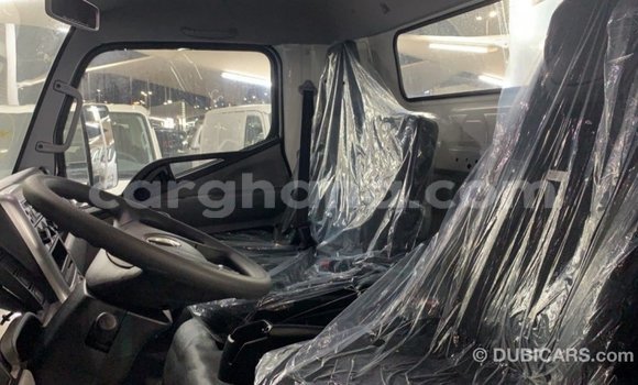 Ra Imported Mitsubishi Carisma funfun Ọkọ̀ in Import - Dubai ni Ashanti Ra Imported Mitsubishi Carisma funfun Ọkọ̀ in Import - Dubai ni Ashanti