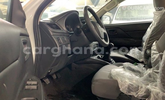 Buy Import Mitsubishi L200 White Car in Import - Dubai in Ashanti Buy Import Mitsubishi L200 White Car in Import - Dubai in Ashanti