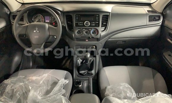 Buy Import Mitsubishi L200 White Car in Import - Dubai in Ashanti Buy Import Mitsubishi L200 White Car in Import - Dubai in Ashanti