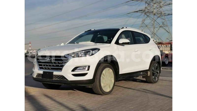 Big with watermark hyundai tucson ashanti import dubai 17798