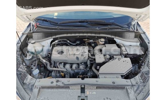 Buy Import Hyundai Tucson White Car in Import - Dubai in Ashanti Buy Import Hyundai Tucson White Car in Import - Dubai in Ashanti