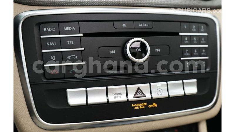 Big with watermark mercedes benz 250 ashanti import dubai 17808