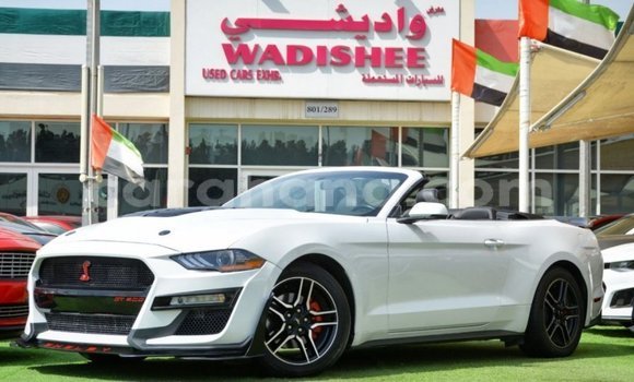 Ra Imported Ford Mustang funfun Ọkọ̀ in Import - Dubai ni Ashanti Ra Imported Ford Mustang funfun Ọkọ̀ in Import - Dubai ni Ashanti