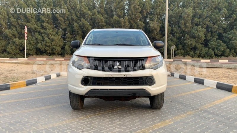 Big with watermark mitsubishi l200 ashanti import dubai 17820