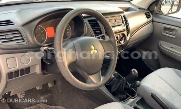 Ra Imported Mitsubishi L200 funfun Ọkọ̀ in Import - Dubai ni Ashanti Ra Imported Mitsubishi L200 funfun Ọkọ̀ in Import - Dubai ni Ashanti