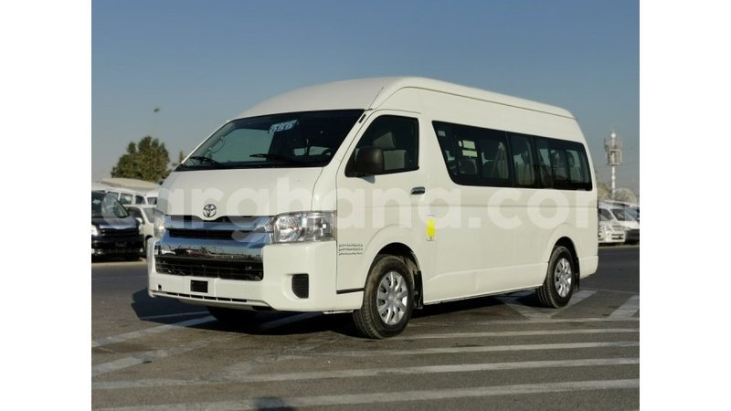 Big with watermark toyota hiace ashanti import dubai 17829