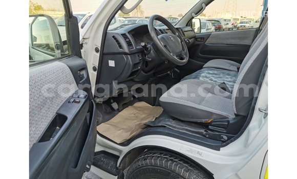 Buy Import Toyota Hiace White Car in Import - Dubai in Ashanti Buy Import Toyota Hiace White Car in Import - Dubai in Ashanti