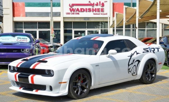 Buy Import Dodge Challenger White Car in Import - Dubai in Ashanti Buy Import Dodge Challenger White Car in Import - Dubai in Ashanti