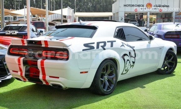 Buy Import Dodge Challenger White Car in Import - Dubai in Ashanti Buy Import Dodge Challenger White Car in Import - Dubai in Ashanti