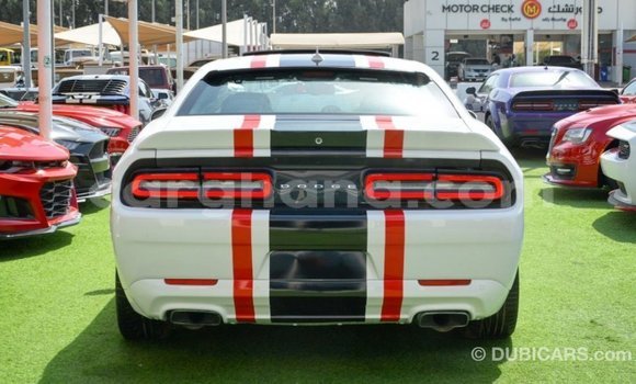 Buy Import Dodge Challenger White Car in Import - Dubai in Ashanti Buy Import Dodge Challenger White Car in Import - Dubai in Ashanti
