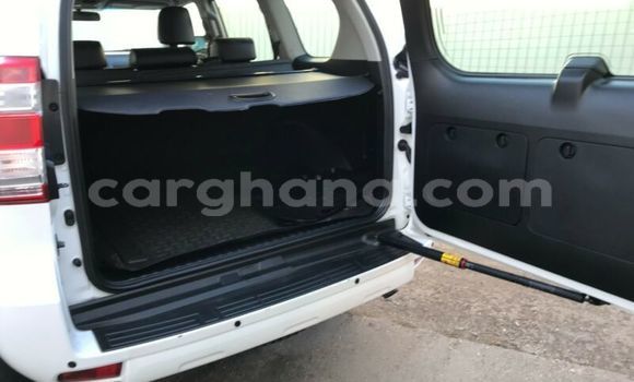 Buy Used Toyota Land Cruiser Prado White Car in Accra in Greater Accra Buy Used Toyota Land Cruiser Prado White Car in Accra in Greater Accra