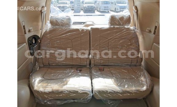 Ra Imported Toyota Land Cruiser funfun Ọkọ̀ in Import - Dubai ni Ashanti Ra Imported Toyota Land Cruiser funfun Ọkọ̀ in Import - Dubai ni Ashanti