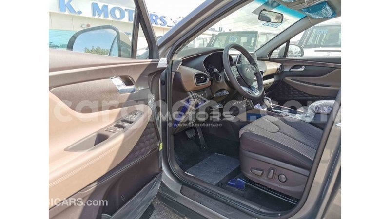 Big with watermark hyundai santa fe ashanti import dubai 17874