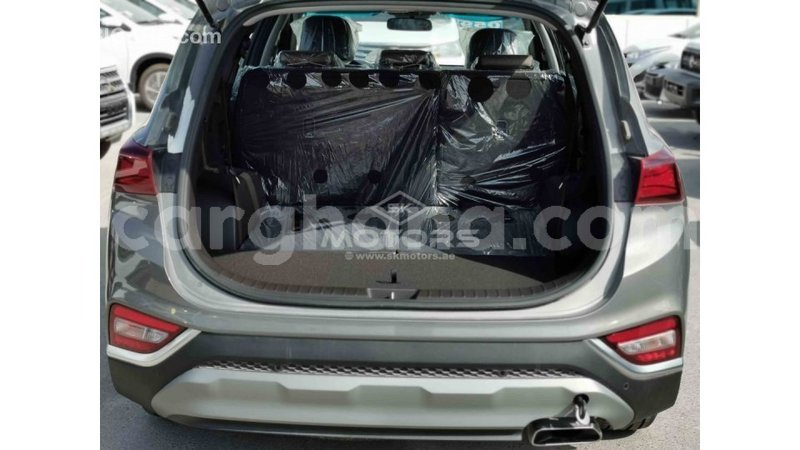 Big with watermark hyundai santa fe ashanti import dubai 17874