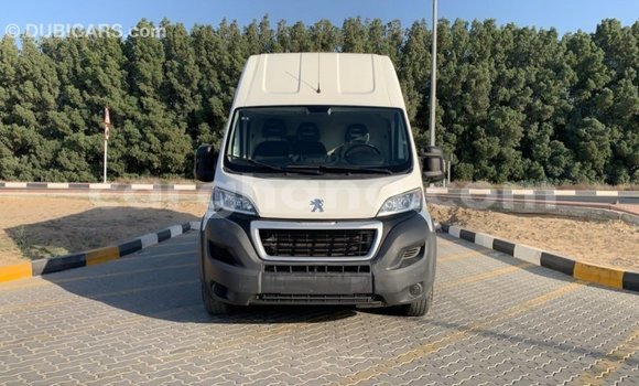Ra Imported Peugeot 201 funfun Ọkọ̀ in Import - Dubai ni Ashanti Ra Imported Peugeot 201 funfun Ọkọ̀ in Import - Dubai ni Ashanti