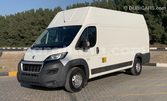 Ra Imported Peugeot 201 funfun Ọkọ̀ in Import - Dubai ni Ashanti Ra Imported Peugeot 201 funfun Ọkọ̀ in Import - Dubai ni Ashanti