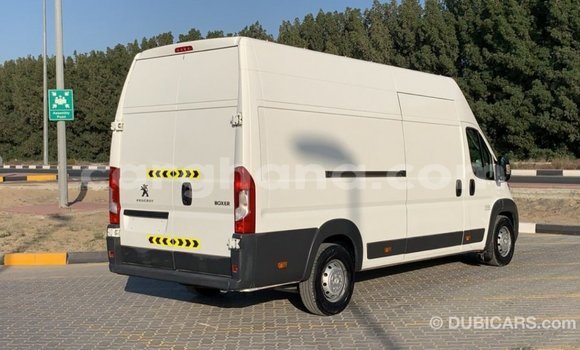 Ra Imported Peugeot 201 funfun Ọkọ̀ in Import - Dubai ni Ashanti Ra Imported Peugeot 201 funfun Ọkọ̀ in Import - Dubai ni Ashanti