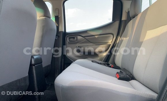 Sayi Imported Mitsubishi L200 White Mota in Import - Dubai a Ashanti Sayi Imported Mitsubishi L200 White Mota in Import - Dubai a Ashanti