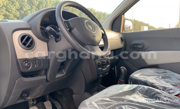 Buy Import Renault 6 White Car in Import - Dubai in Ashanti Buy Import Renault 6 White Car in Import - Dubai in Ashanti