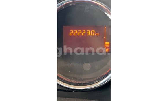 Buy Import Renault 6 White Car in Import - Dubai in Ashanti Buy Import Renault 6 White Car in Import - Dubai in Ashanti