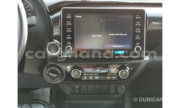 Ra Imported Toyota Hilux Black Ọkọ̀ in Import - Dubai ni Ashanti Ra Imported Toyota Hilux Black Ọkọ̀ in Import - Dubai ni Ashanti