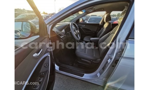 Buy Import Hyundai Santa Fe Other Car in Import - Dubai in Ashanti Buy Import Hyundai Santa Fe Other Car in Import - Dubai in Ashanti