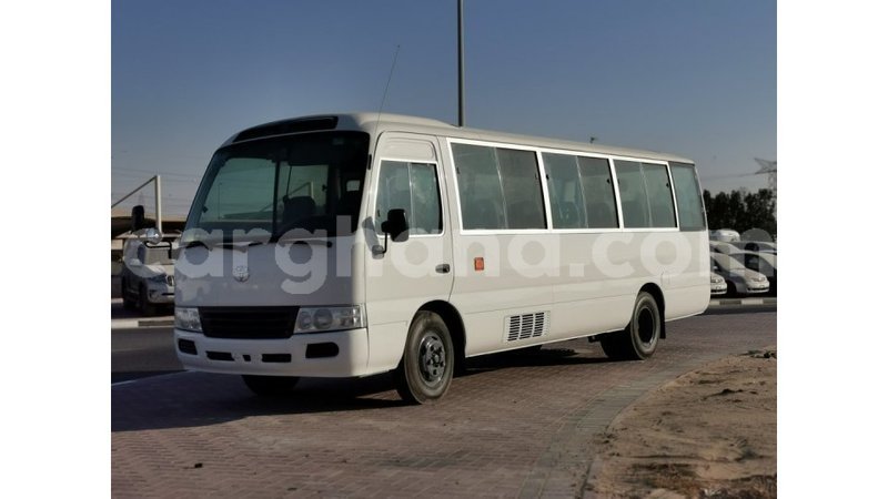 Big with watermark toyota coaster ashanti import dubai 17893