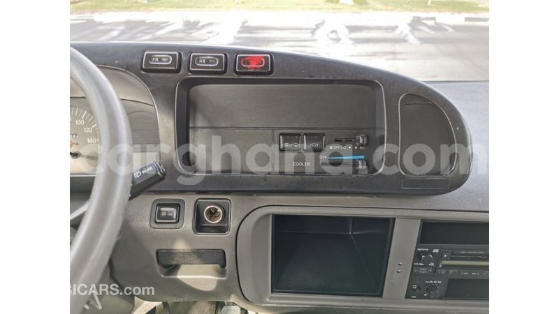 Big with watermark toyota coaster ashanti import dubai 17893