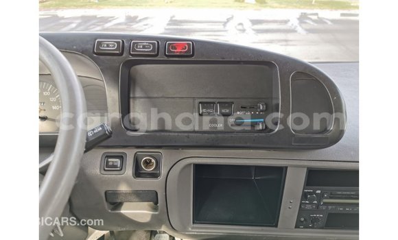 Ra Imported Toyota Coaster funfun Ọkọ̀ in Import - Dubai ni Ashanti Ra Imported Toyota Coaster funfun Ọkọ̀ in Import - Dubai ni Ashanti