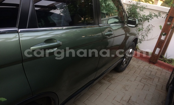 Buy Used Honda CR–V Green Car in Accra in Greater Accra Buy Used Honda CR–V Green Car in Accra in Greater Accra