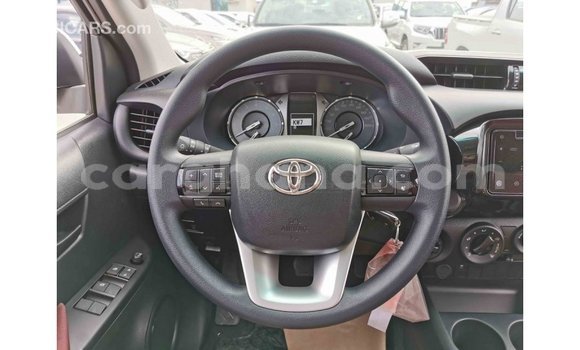 Buy Import Toyota Hilux White Car in Import - Dubai in Ashanti Buy Import Toyota Hilux White Car in Import - Dubai in Ashanti