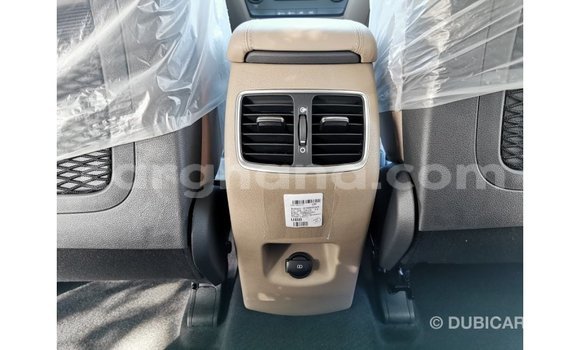 Sayi Imported Hyundai Tucson White Mota in Import - Dubai a Ashanti Sayi Imported Hyundai Tucson White Mota in Import - Dubai a Ashanti