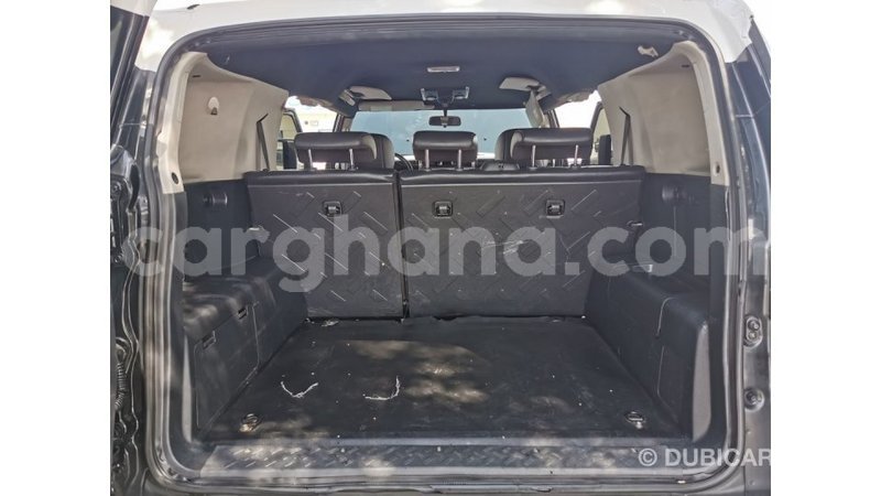 Big with watermark toyota fj cruiser ashanti import dubai 17951