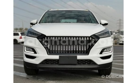 Ra Imported Hyundai Tucson funfun Ọkọ̀ in Import - Dubai ni Ashanti Ra Imported Hyundai Tucson funfun Ọkọ̀ in Import - Dubai ni Ashanti