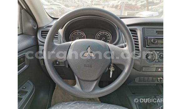 Ra Imported Mitsubishi L200 funfun Ọkọ̀ in Import - Dubai ni Ashanti Ra Imported Mitsubishi L200 funfun Ọkọ̀ in Import - Dubai ni Ashanti