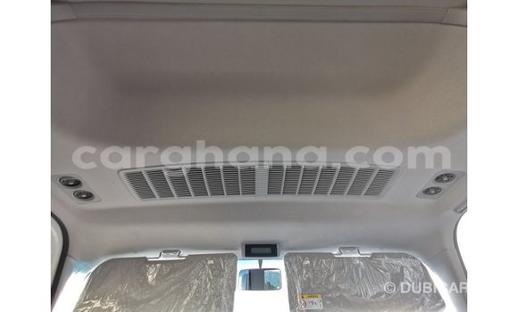 Sayi Imported Toyota Coaster White Mota in Import - Dubai a Ashanti Sayi Imported Toyota Coaster White Mota in Import - Dubai a Ashanti