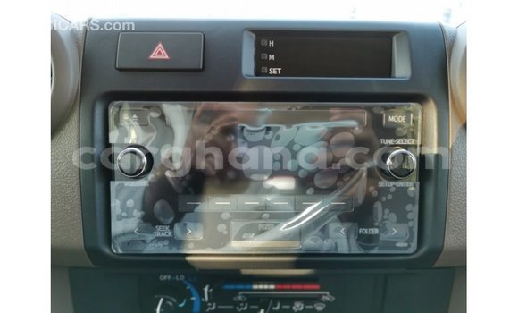 Ra Imported Toyota Land Cruiser Red Ọkọ̀ in Import - Dubai ni Ashanti Ra Imported Toyota Land Cruiser Red Ọkọ̀ in Import - Dubai ni Ashanti