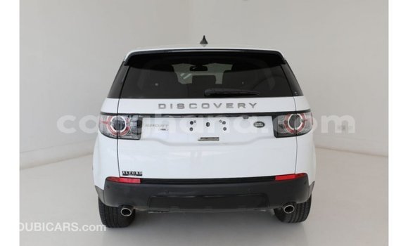 Sayi Imported Land Rover Discovery White Mota in Import - Dubai a Ashanti Sayi Imported Land Rover Discovery White Mota in Import - Dubai a Ashanti
